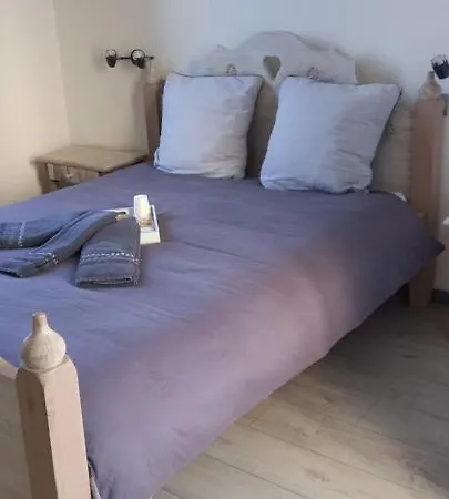Du Chene Bed & Breakfast Maureillas